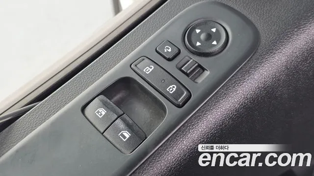 Hyundai Staria — Фото автомобиля 12