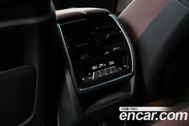 BMW X6 xDrive40i M Sport — Фото автомобиля 5