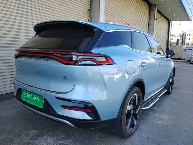 BYD Tang — Фото автомобиля 6
