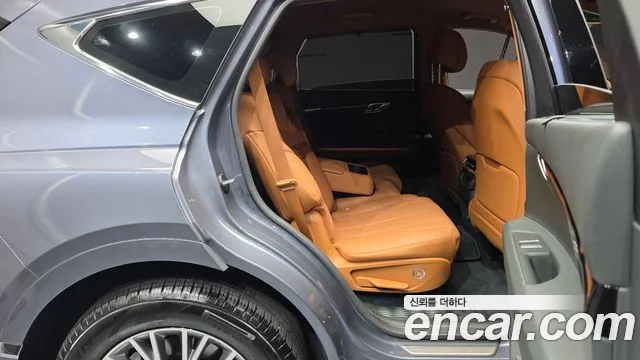 Genesis GV80 — Фото автомобиля 17