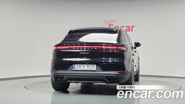Porsche Cayenne PO536 — Фото автомобиля 3