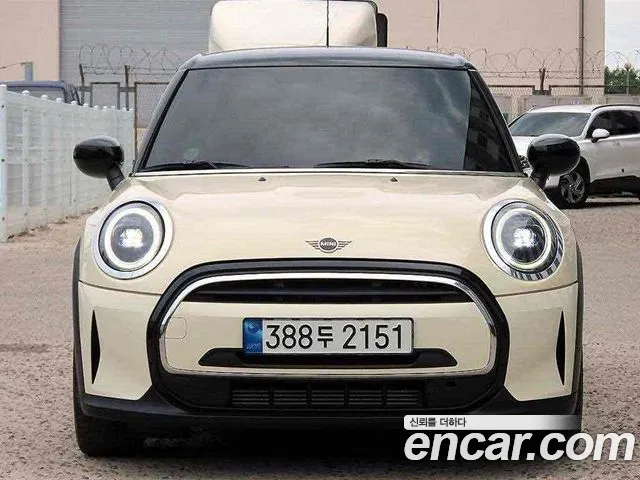 Фотография автомобиля — MINI Cooper