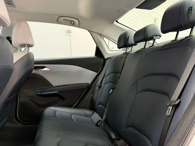Chevrolet Monza — Фото автомобиля 13