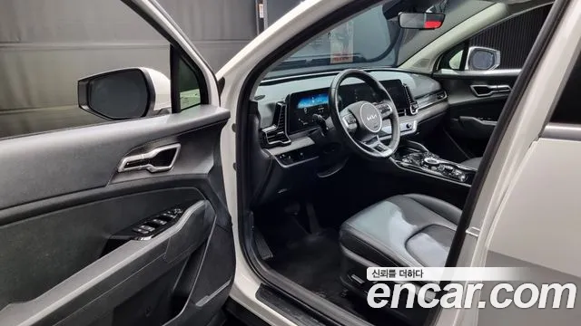 Kia Sportage Sportage 5-е поколение Бензин 1.6 турбо 2WD — Фото автомобиля 11