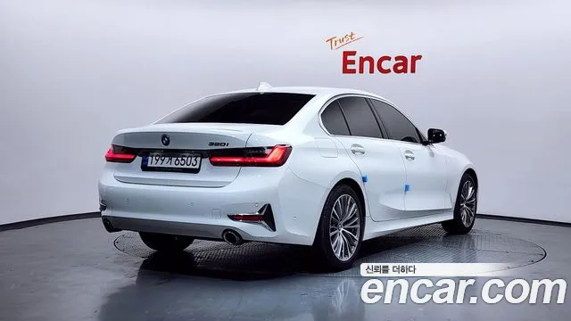 BMW 3 Series G20 — Фото автомобиля 2