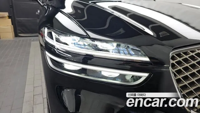 Genesis GV70 — Фото автомобиля 7