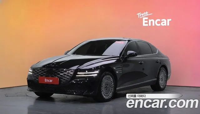 Фотография автомобиля — Genesis G80 RG3