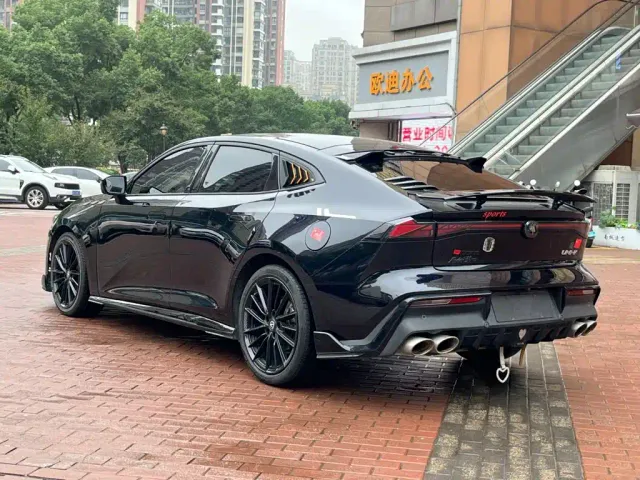 Changan UNI-V — Фото автомобиля 4