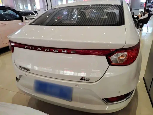 BAIC Changhe A6 — Фото автомобиля 6