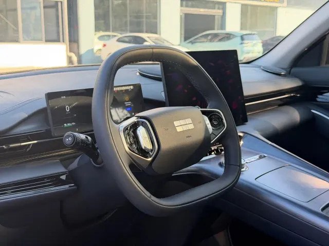 Geely Galaxy E5 — Фото автомобиля 9