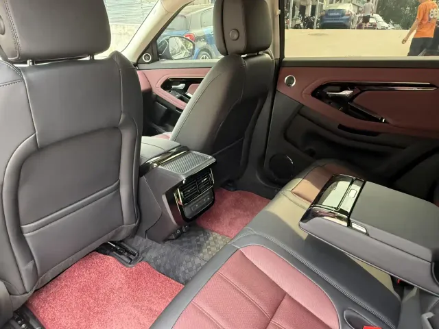 Land Rover Range Rover Evoque — Фото автомобиля 6