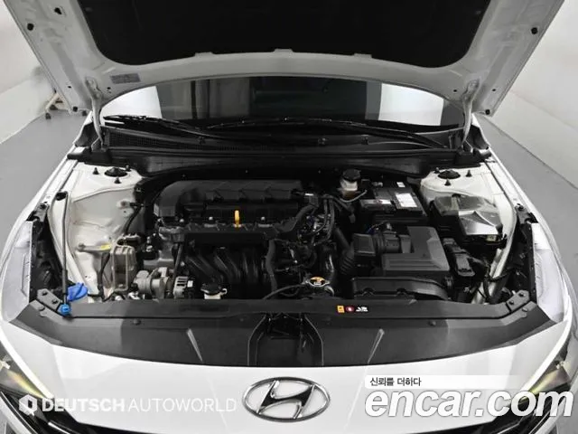 Hyundai AVANTE — Фото автомобиля 4