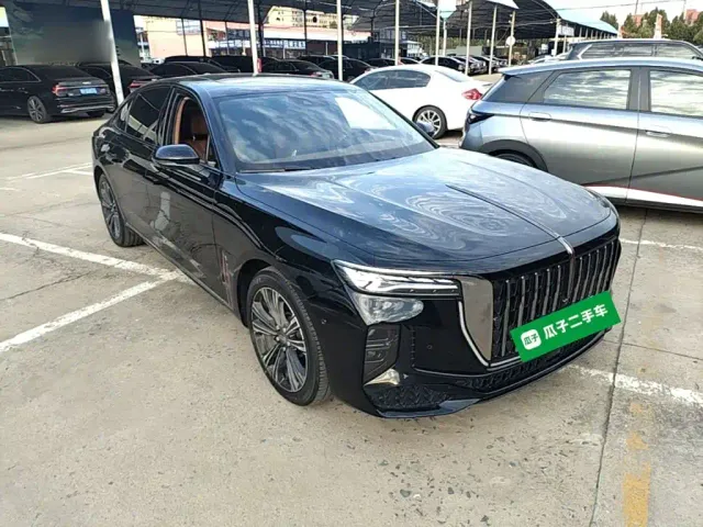 Hongqi H9 — Фото автомобиля 3