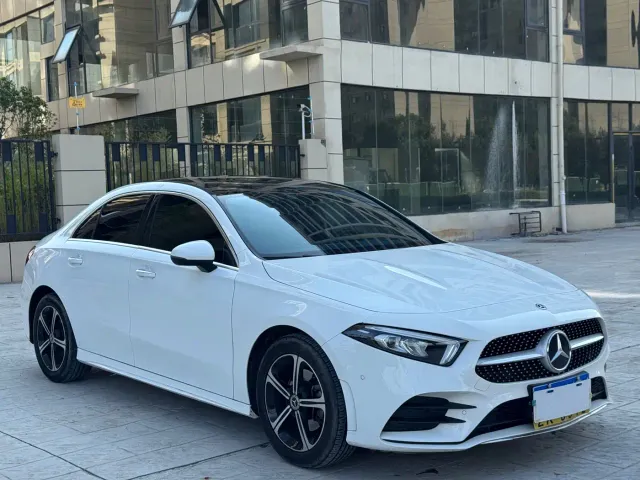 Mercedes-Benz A-Class — Фото автомобиля 4