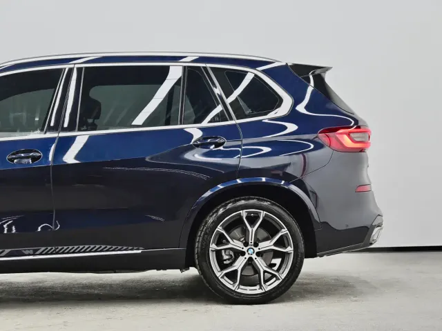 BMW X5 — Фото автомобиля 23