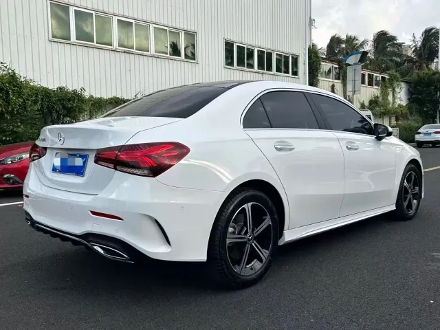 Mercedes-Benz A-Class — Фото автомобиля 9