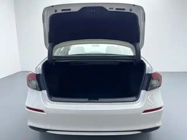 Honda Civic — Фото автомобиля 15