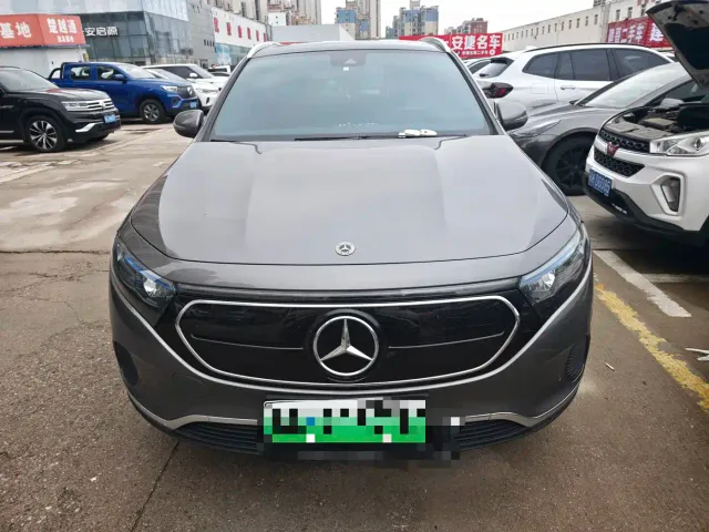 Mercedes-Benz EQA — Фото автомобиля 2