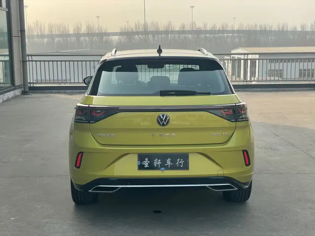 Volkswagen T-Roc — Фото автомобиля 4