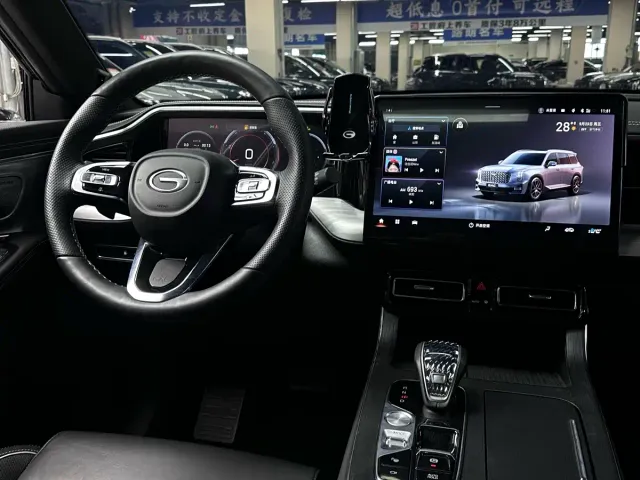 GAC Trumpchi GS8 — Фото автомобиля 22