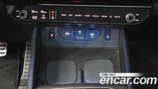 Kia K8 (New) Hybrid — Фото автомобиля 29