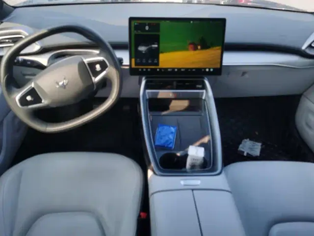 Arcfox Alpha S5 — Фото автомобиля 12