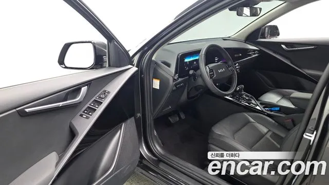 Kia Niro The All New Niro Prestige — Фото автомобиля 10