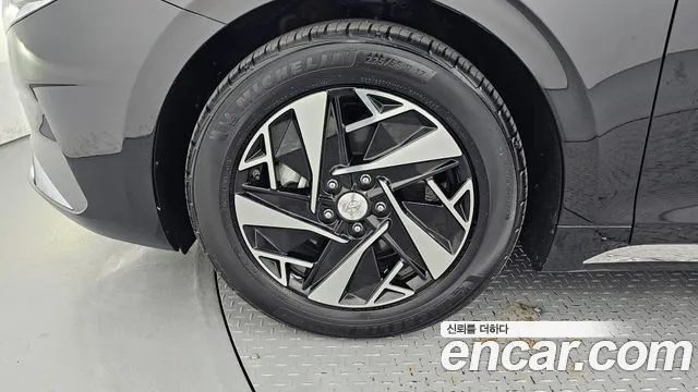 Hyundai Grandeur (New) Hybrid — Фото автомобиля 5