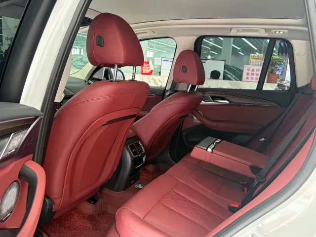 BMW X3 — Фото автомобиля 11