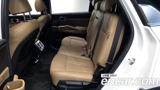 Kia Sorento — Фото автомобиля 17