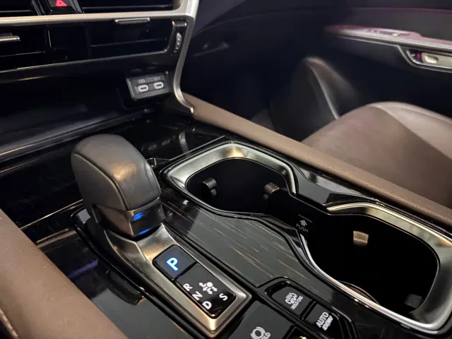 Lexus RX — Фото автомобиля 13