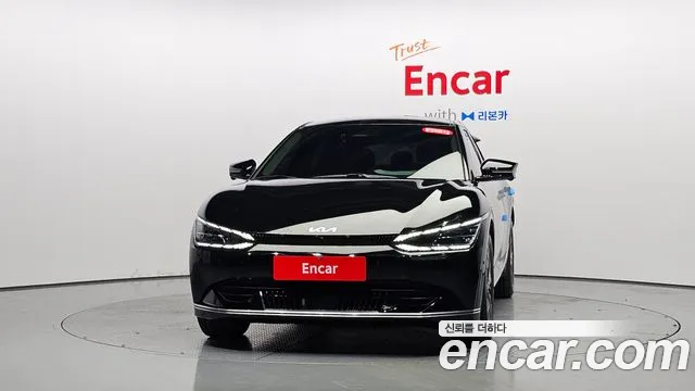 Kia EV6 — Фото автомобиля 3