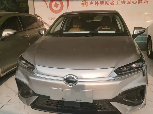 GAC Aion S — Фото автомобиля 2