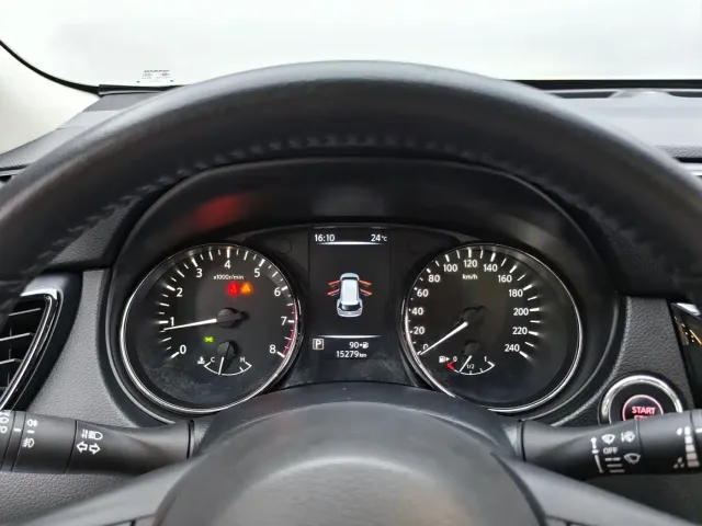 Nissan X-Trail — Фото автомобиля 16