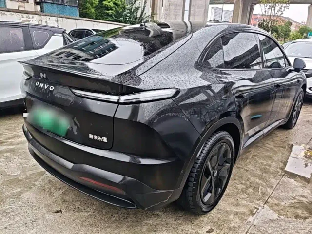 Onvo L60 — Фото автомобиля 6
