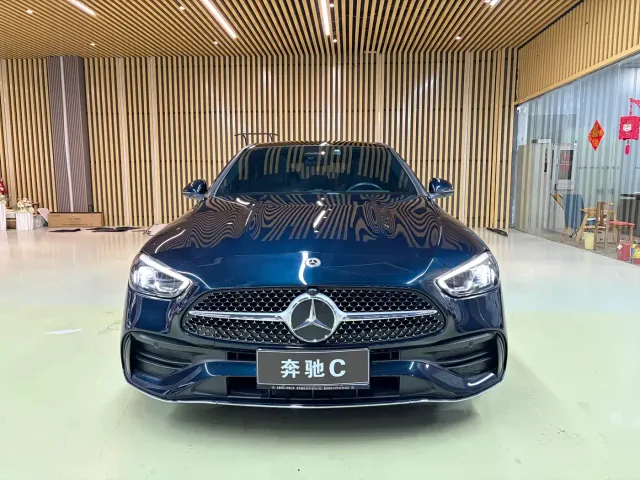 Mercedes-Benz C-Class — Фото автомобиля 2