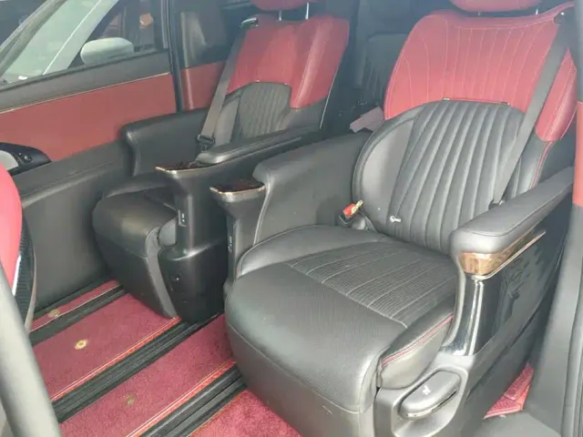 GAC Trumpchi M8 — Фото автомобиля 11