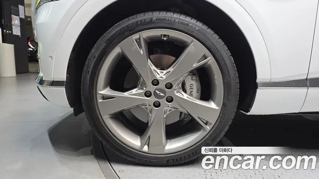Genesis GV80 — Фото автомобиля 5