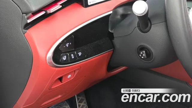 Genesis GV70 2.5T Бензин AWD — Фото автомобиля 16
