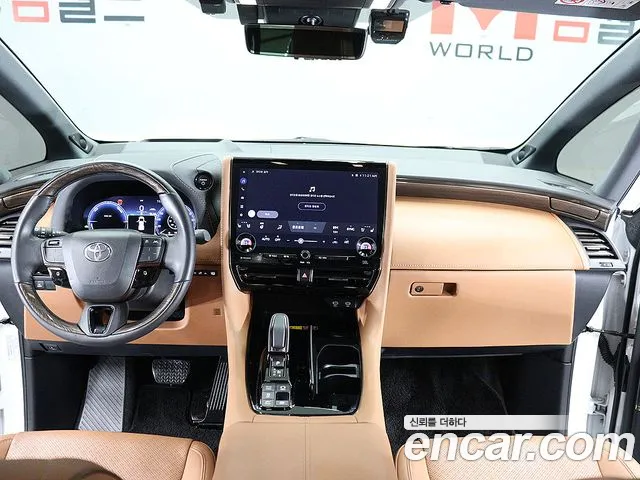 Toyota Alphard — Фото автомобиля 13