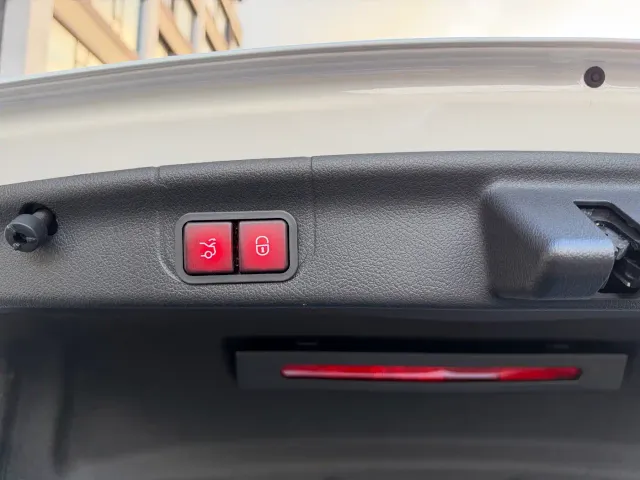 Mercedes-Benz C-Class — Фото автомобиля 17
