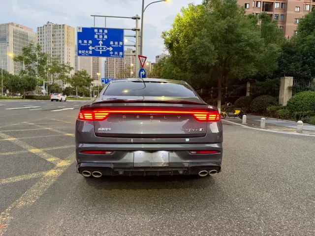 Geely Xingrui — Фото автомобиля 12