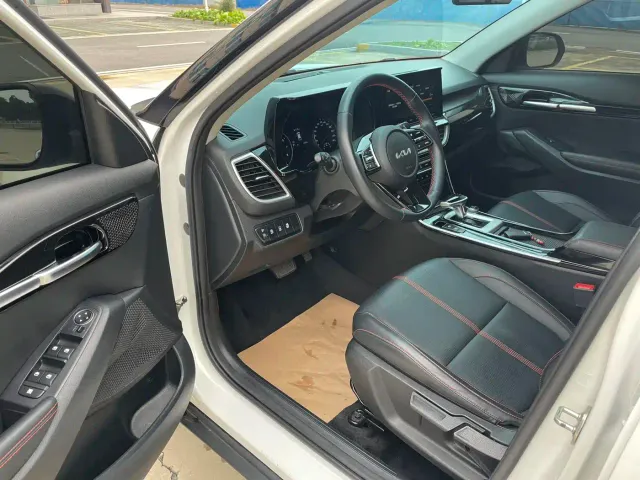 Kia KX3 Smart Run — Фото автомобиля 3