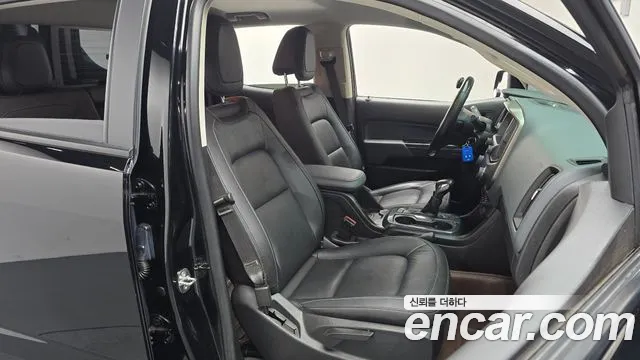 Chevrolet Colorado — Фото автомобиля 16