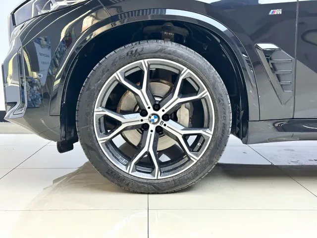 BMW X5 — Фото автомобиля 21