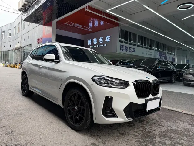 BMW X3 — Фото автомобиля 3