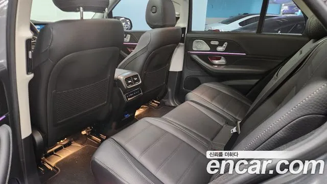 Mercedes-Benz GLE-Class — Фото автомобиля 10