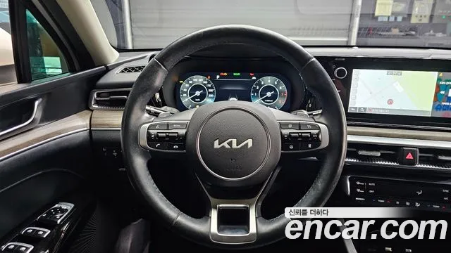 Kia K5 Generation 3 — Фото автомобиля 14