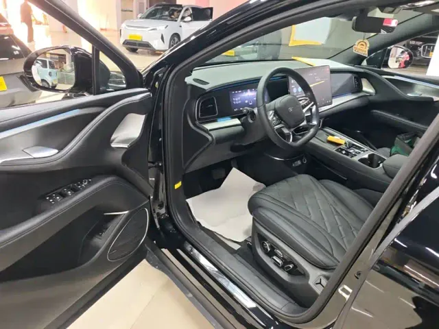 BYD Sealion 07 EV — Фото автомобиля 15