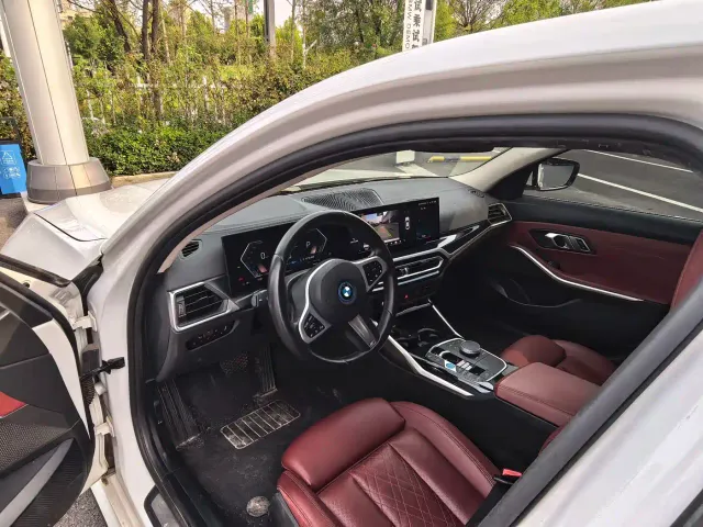 BMW i3 — Фото автомобиля 13